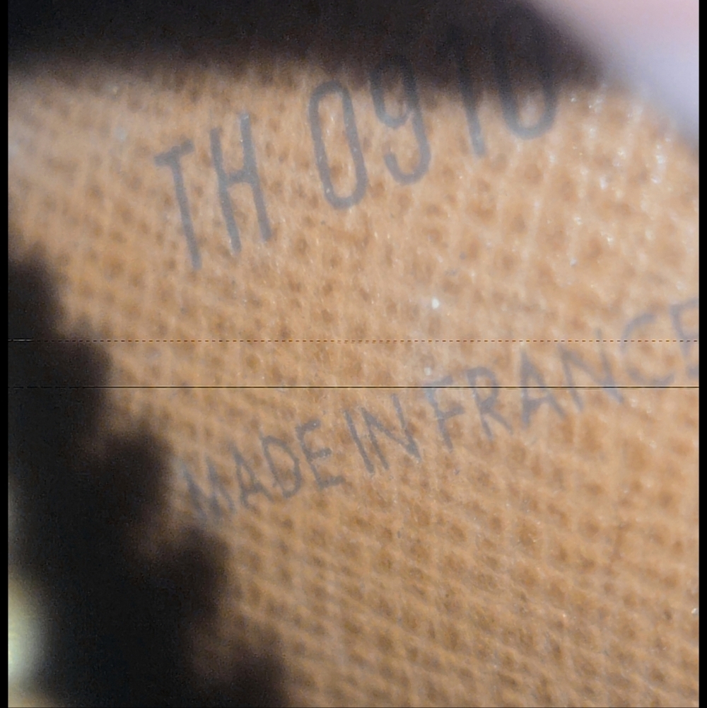 Project Piece - Louis Vuitton Jeune Fille  - No Strap, inside peeling removed - Picture 14 of 14